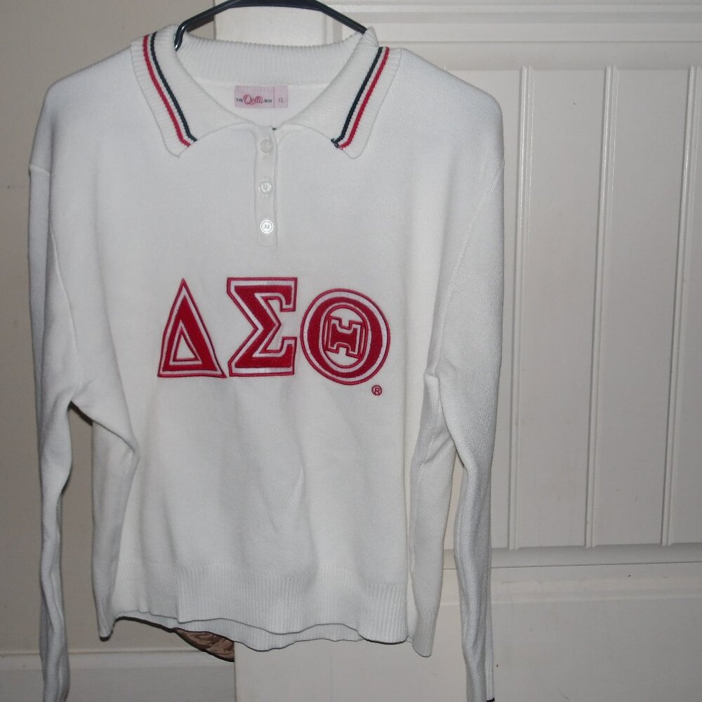 DELTA SIGMA THETA SWEATER